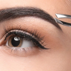 Eyebrow correction (120 min)