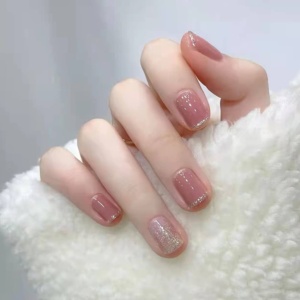 Nail extension #4 (120 mins)