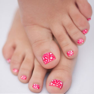 Pedicure for children (60 mins)